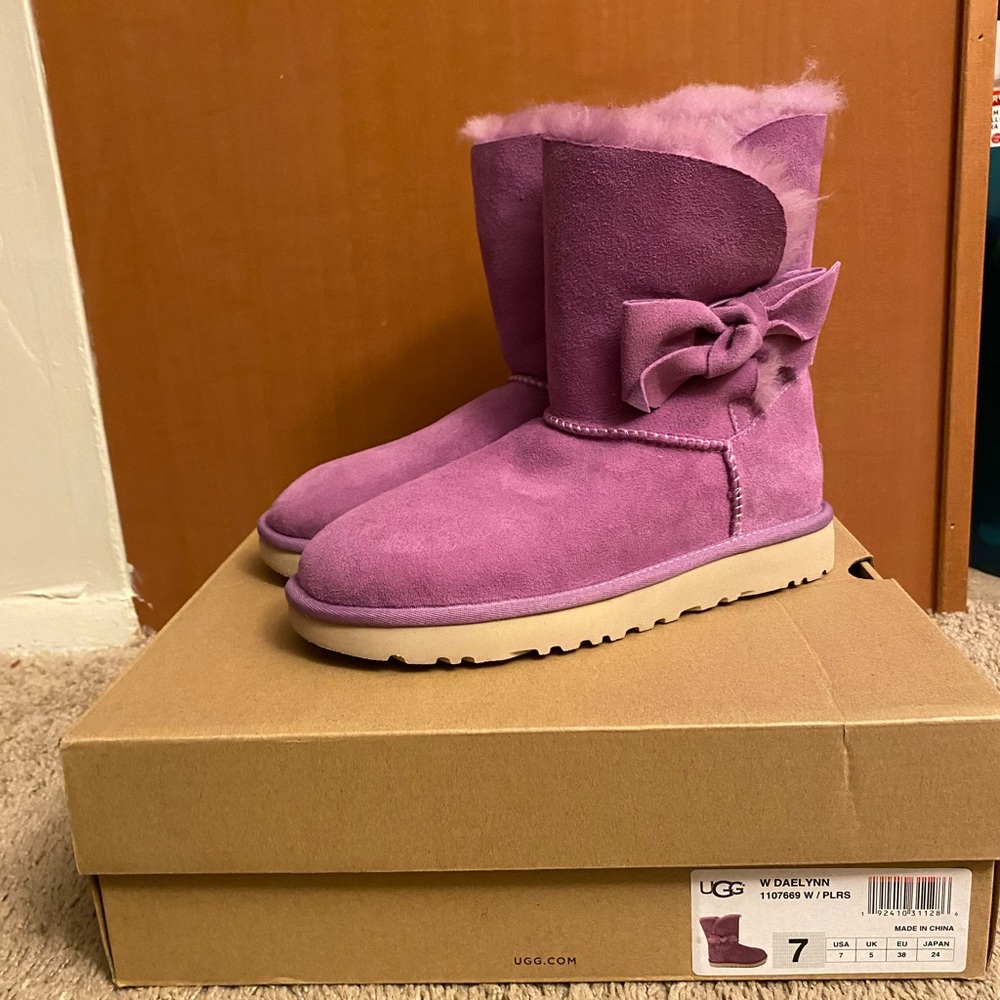 Purple Daelynn Ugg boots